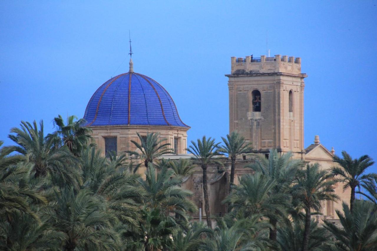 Elche Holidays Exterior foto